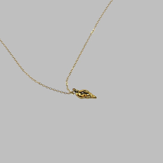 14K Gold Fill Spiral Conch Sea Shell Necklace, Handcrafted with meticulous attention to detail, this 14K gold fill necklace