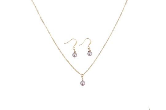 Pink Rose Pearl Bridesmaid Necklace Gift Set , Elevate your bridal party with this stunning pink rose pearl necklace and earring set. F