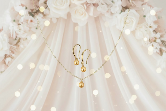 Gold Pearl Bridesmaid Necklace Gift Set, Perfect for bridesmaids and wedding celebrations, this elegant gold pearl necklace and earring set c