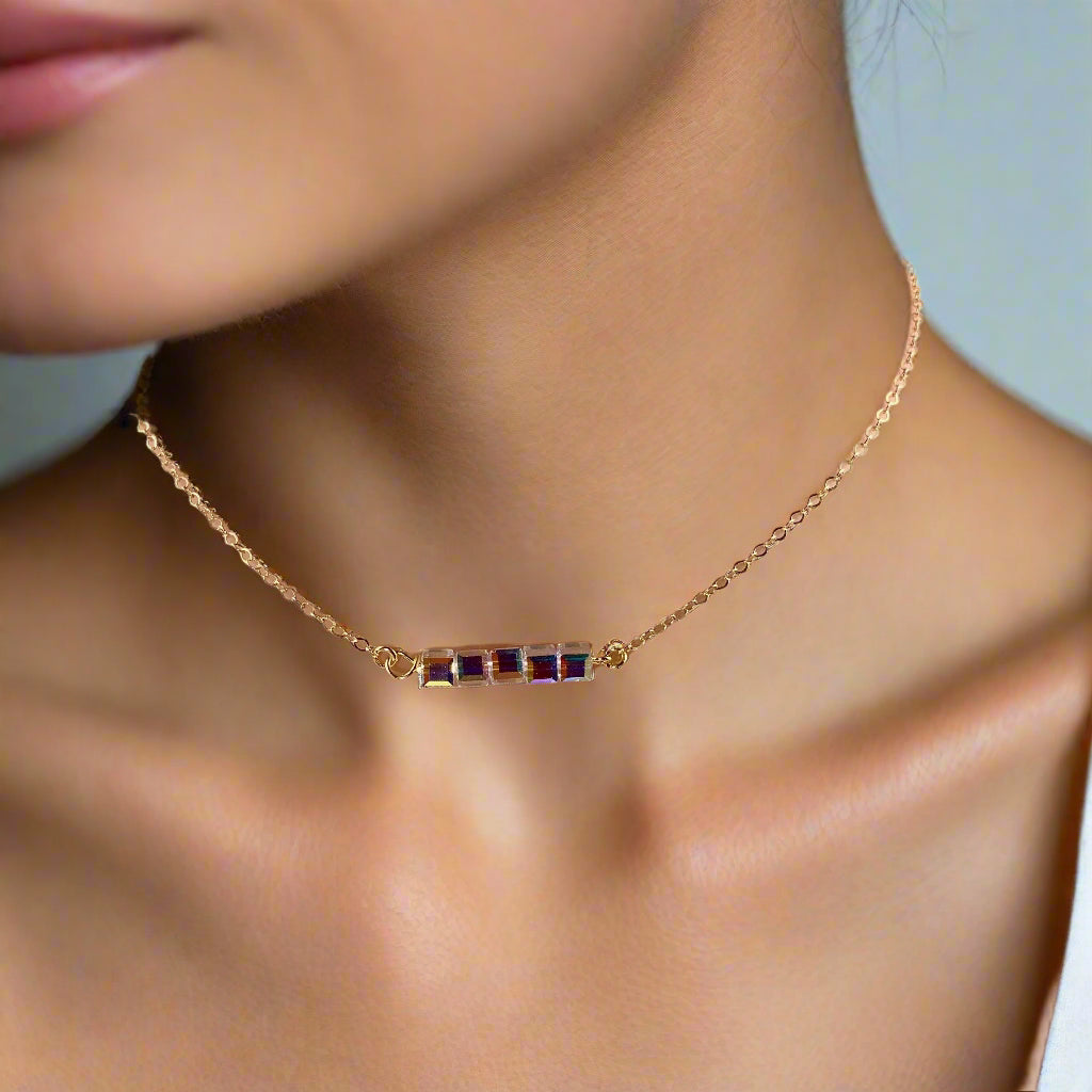 Diamond Crystal AB Cube Bar Necklace Charm Jewelry is an effortlessly gorgeous and minimalist necklace that will become a daily staple. 