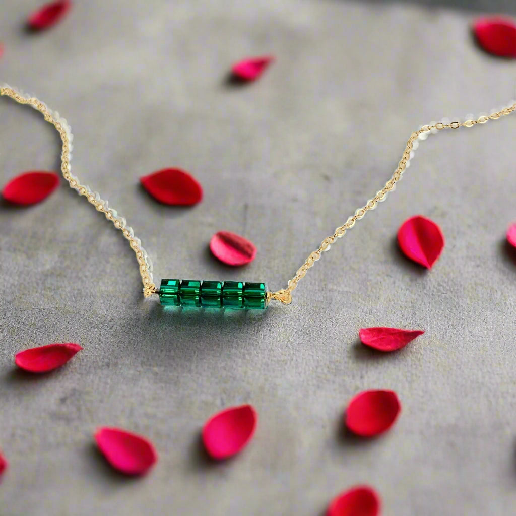 Emerald Green Crystal Cube Bar Necklace Charm Jewelry, is an effortlessly gorgeous and minimalist necklace that will become a daily staple. P