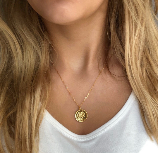 Scorpio Zodiac Sign Gold Necklace, this hand crafted Scorpio Zodiac Sign Necklace features a 14K gold-filled chain and an 18K vermeil gold charm