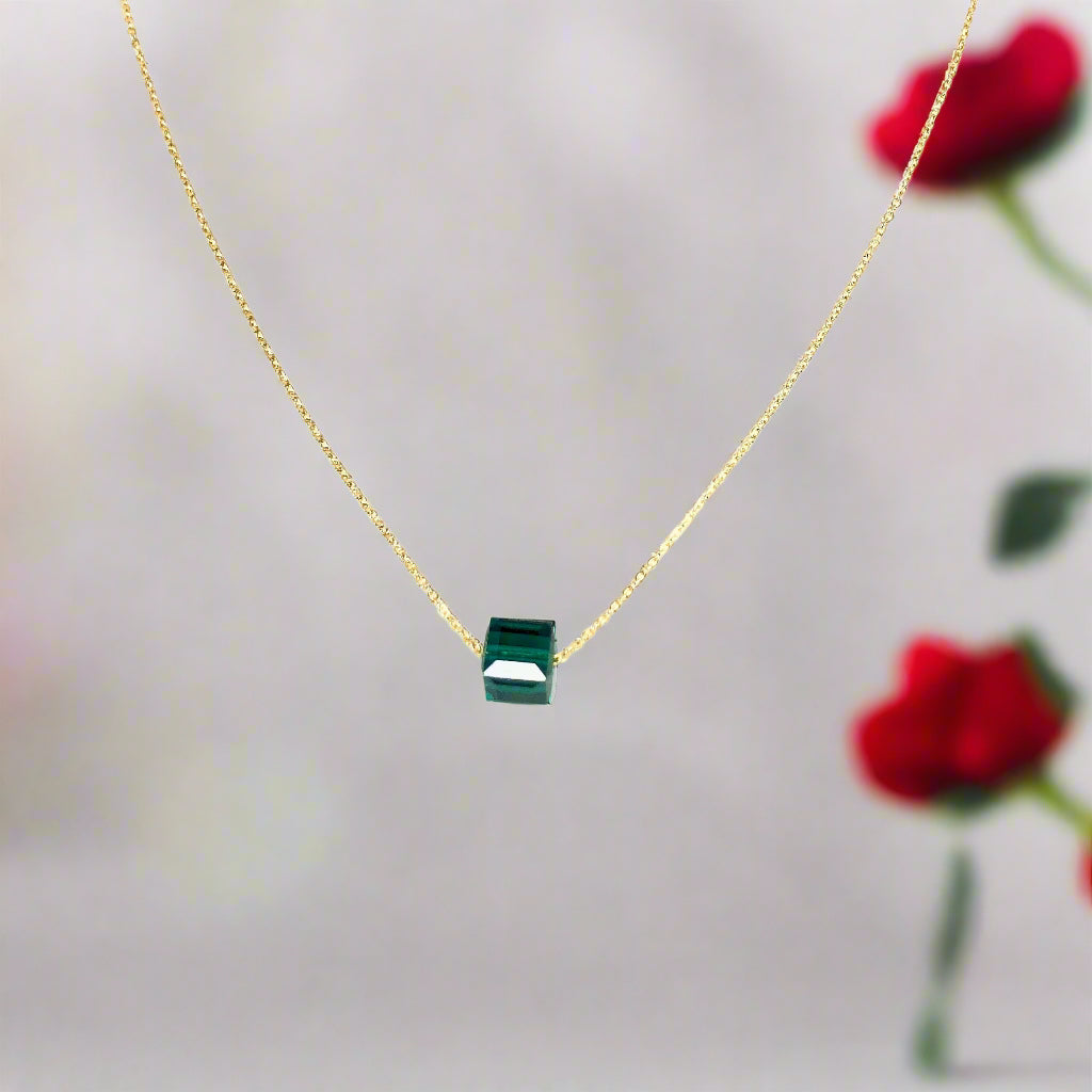 Emerald Green Crystal Cube Necklace Charm Jewelry, is an effortlessly gorgeous and minimalist necklace that will become a daily staple.
